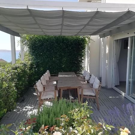 House Natali 70M From The Beach - Free Ev Top Up Rtina Exterior photo