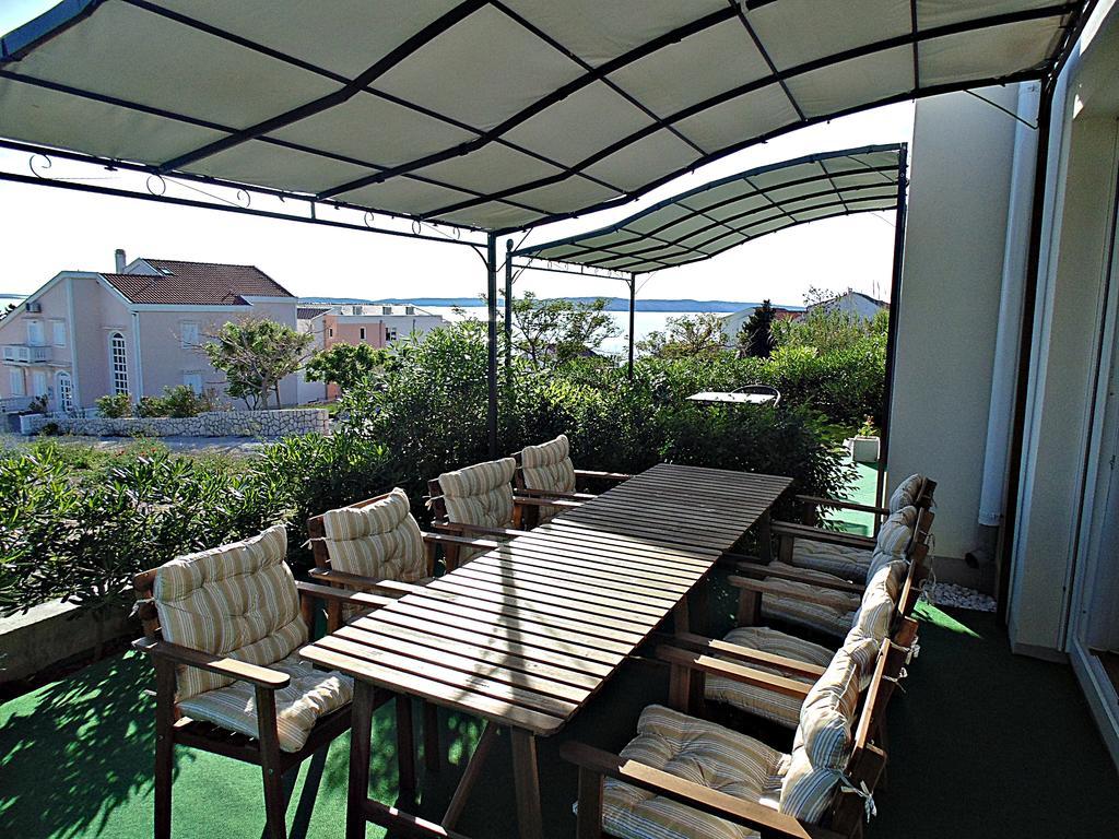 House Natali 70M From The Beach - Free Ev Top Up Rtina Exterior photo